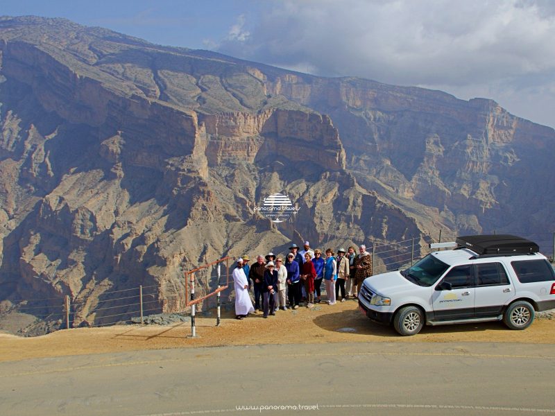 Oman's Grandest Canyon Tour