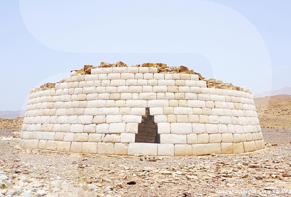 Oman Educational Travel Bat Tombs