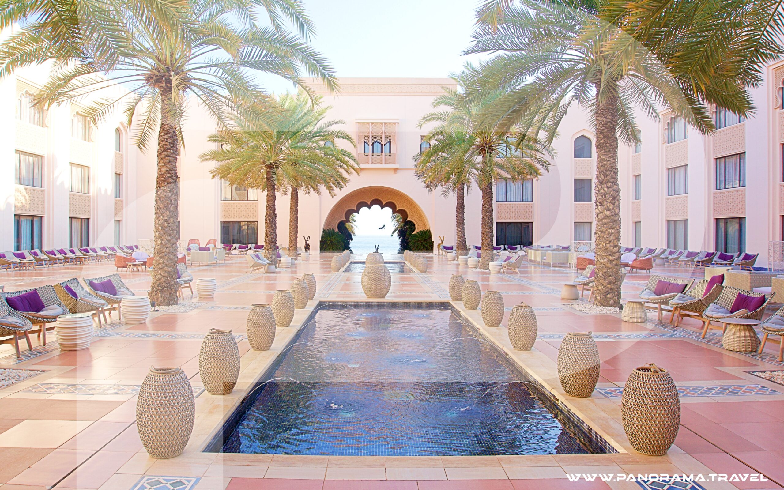 Oman Luxury Travel & Tours